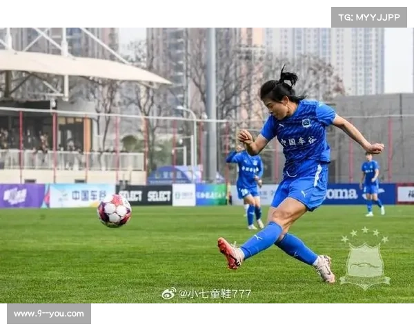 武汉车谷江大女足首夺亚冠俱乐部杯冠军创造历史为中国女足带来荣誉 武汉车谷江大女足首夺亚冠俱乐部杯冠军创造历史为中国女足带来荣誉